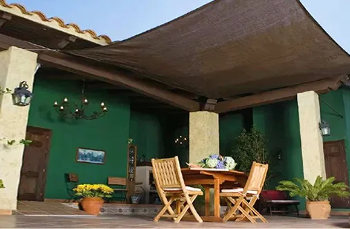 На что следует обратить внимание при выборе солнцезащитной сетки