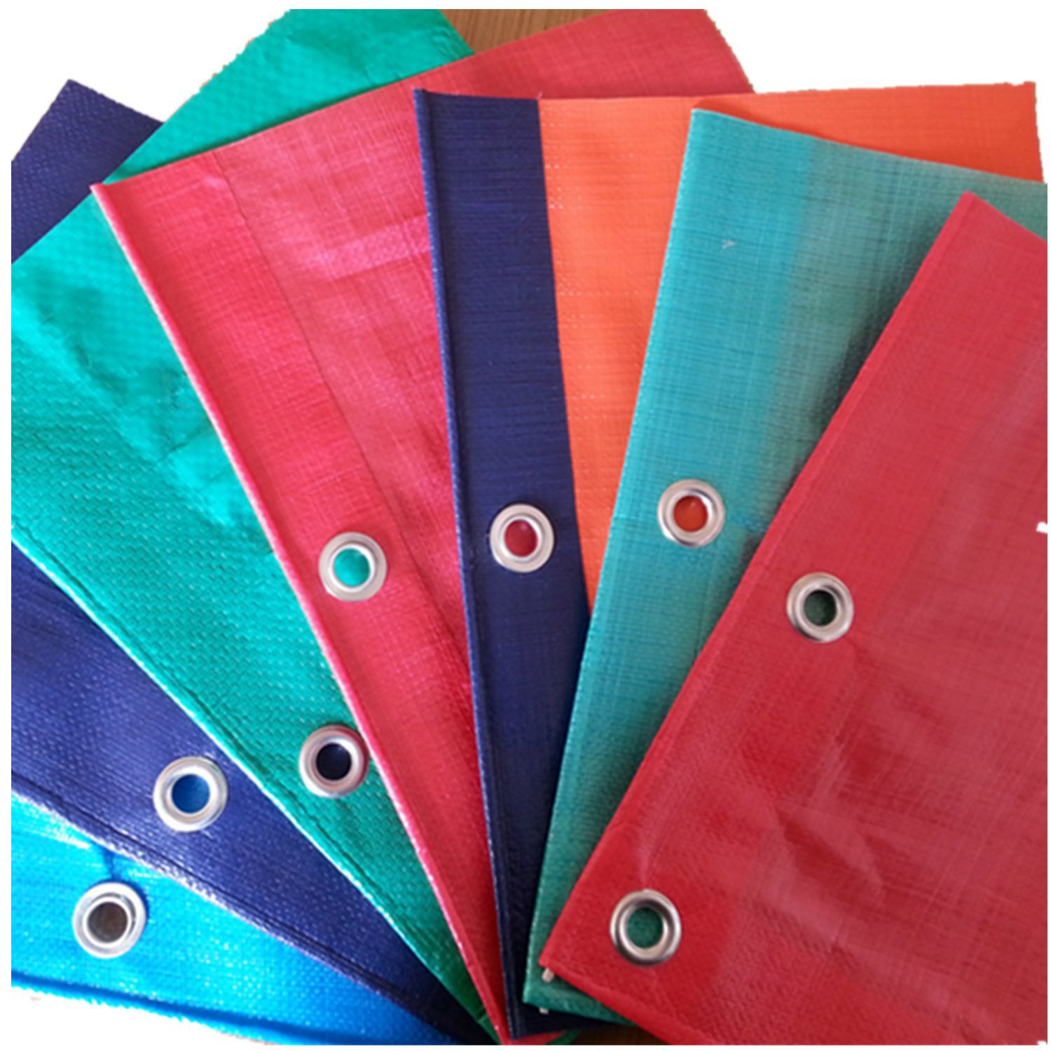 Как использовать и поддерживать полиэтиленовый брезент?